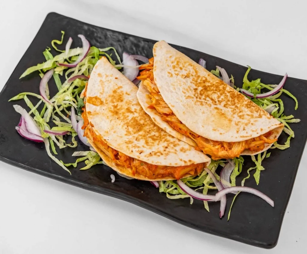 chilli chicken tacos